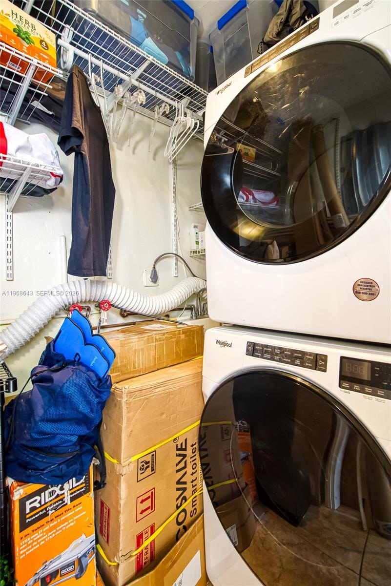 SANDPIPER CONDO - Residential