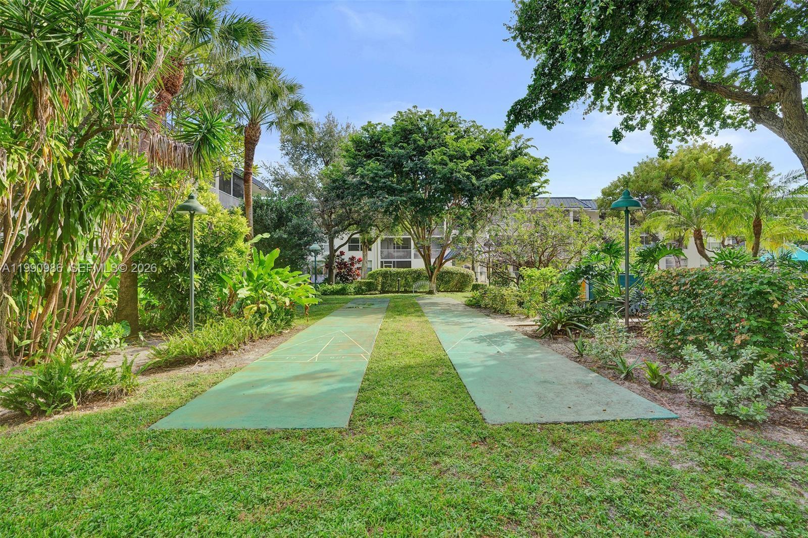 KINGS PARK GARDEN APTS CO - Residential