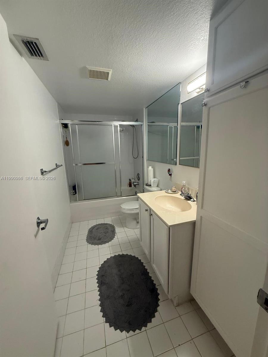 View photos, virtual tours, details... 4025 N Federal Hwy 213B