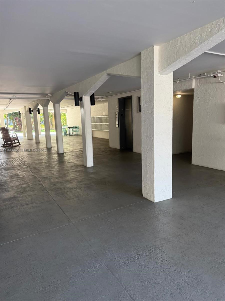 KINGS PARK GARDEN APTS CO - Residential