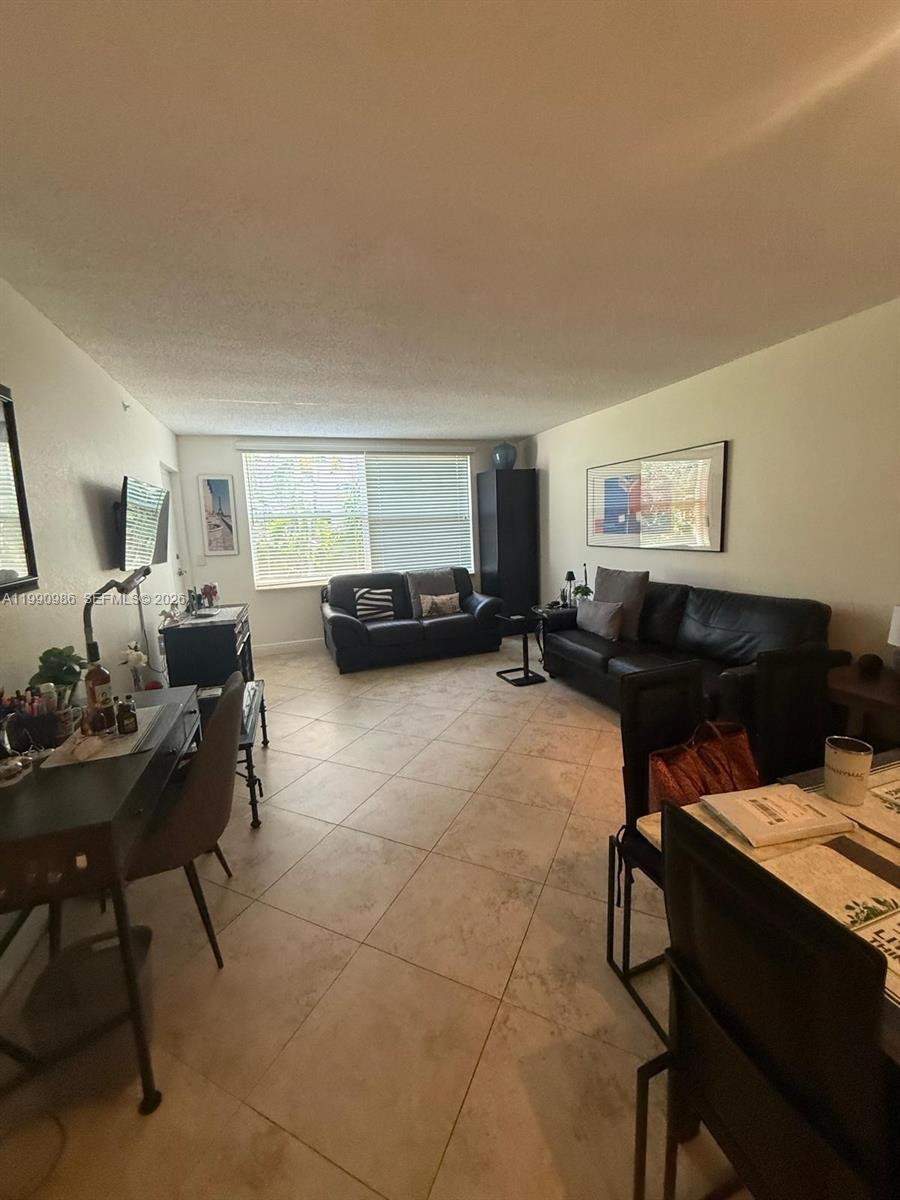 View photos, virtual tours, details... 4025 N Federal Hwy 213B