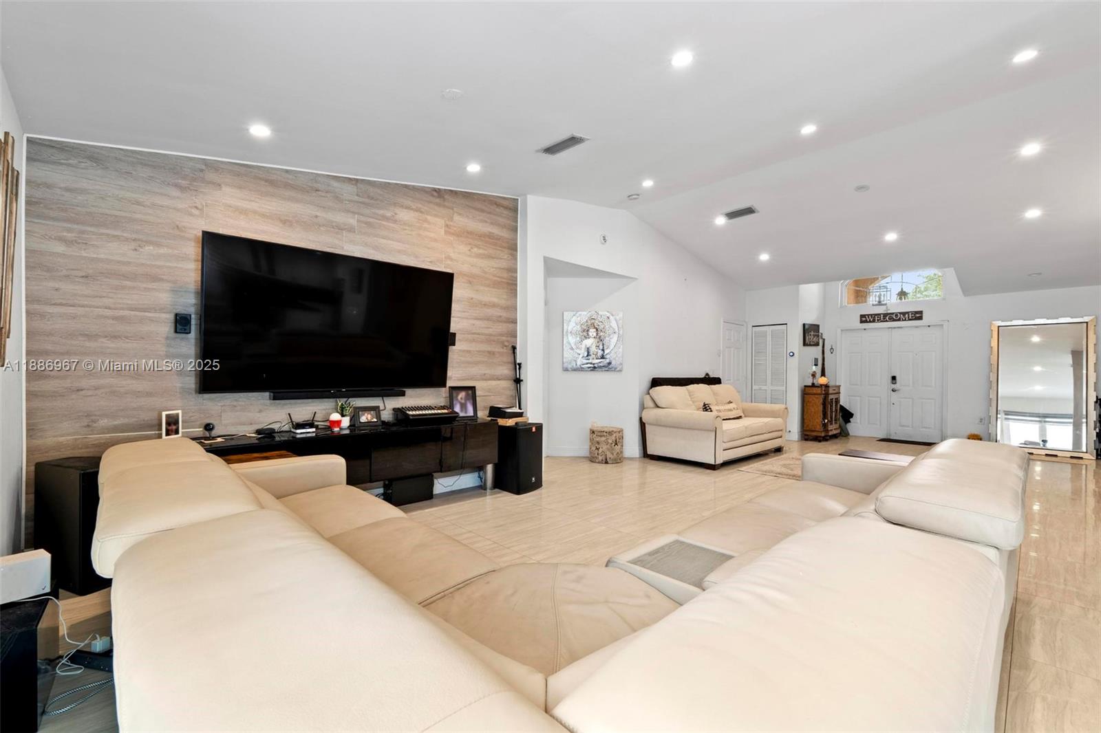 BONAVILLAS - Residential