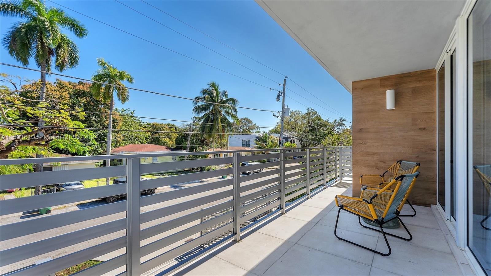 Miami, Florida 33133, United States, 4 Bedrooms Bedrooms, ,4 BathroomsBathrooms,Residential,Pending,57318