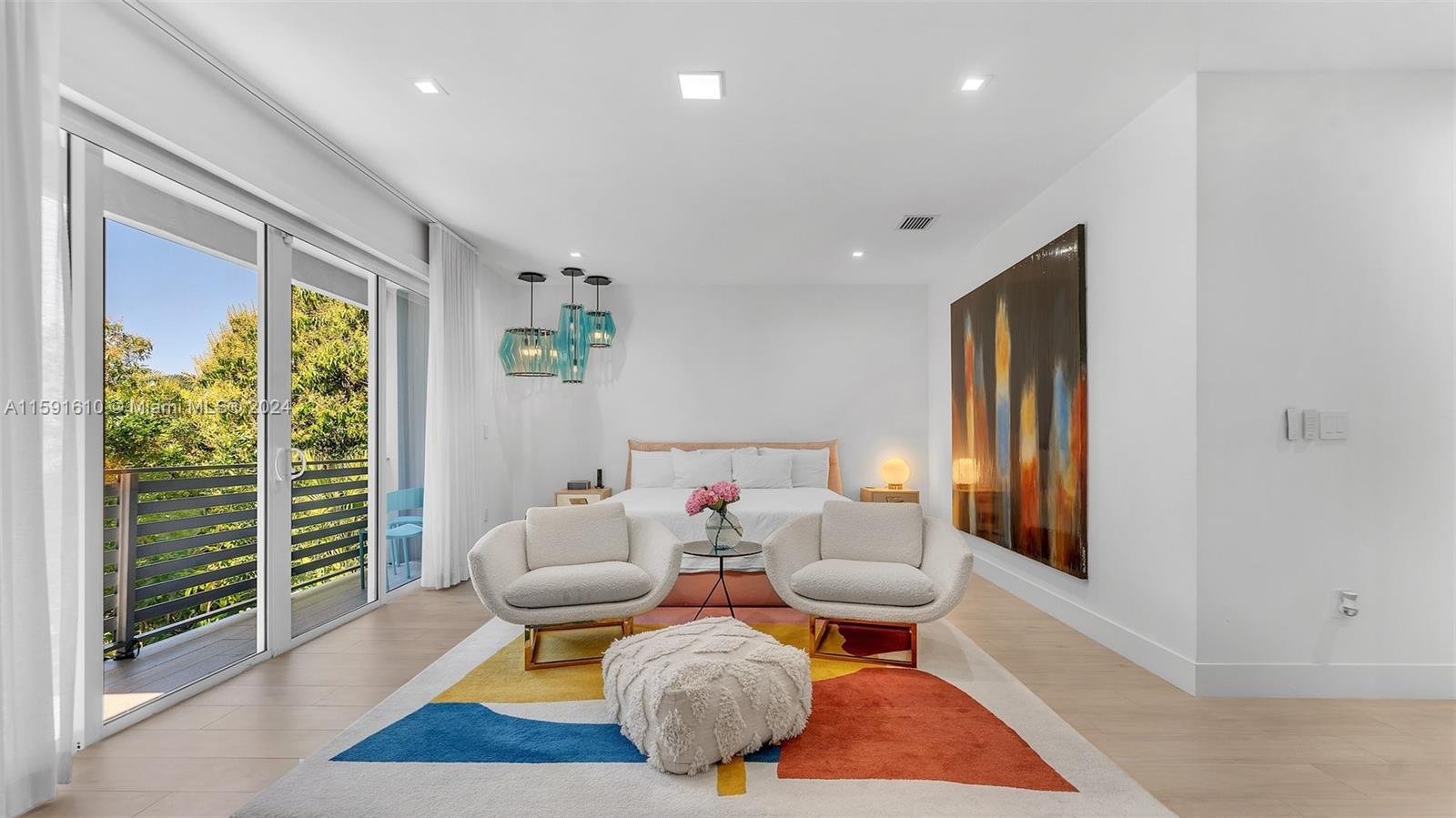 Miami, Florida 33133, United States, 4 Bedrooms Bedrooms, ,4 BathroomsBathrooms,Residential,Pending,57318