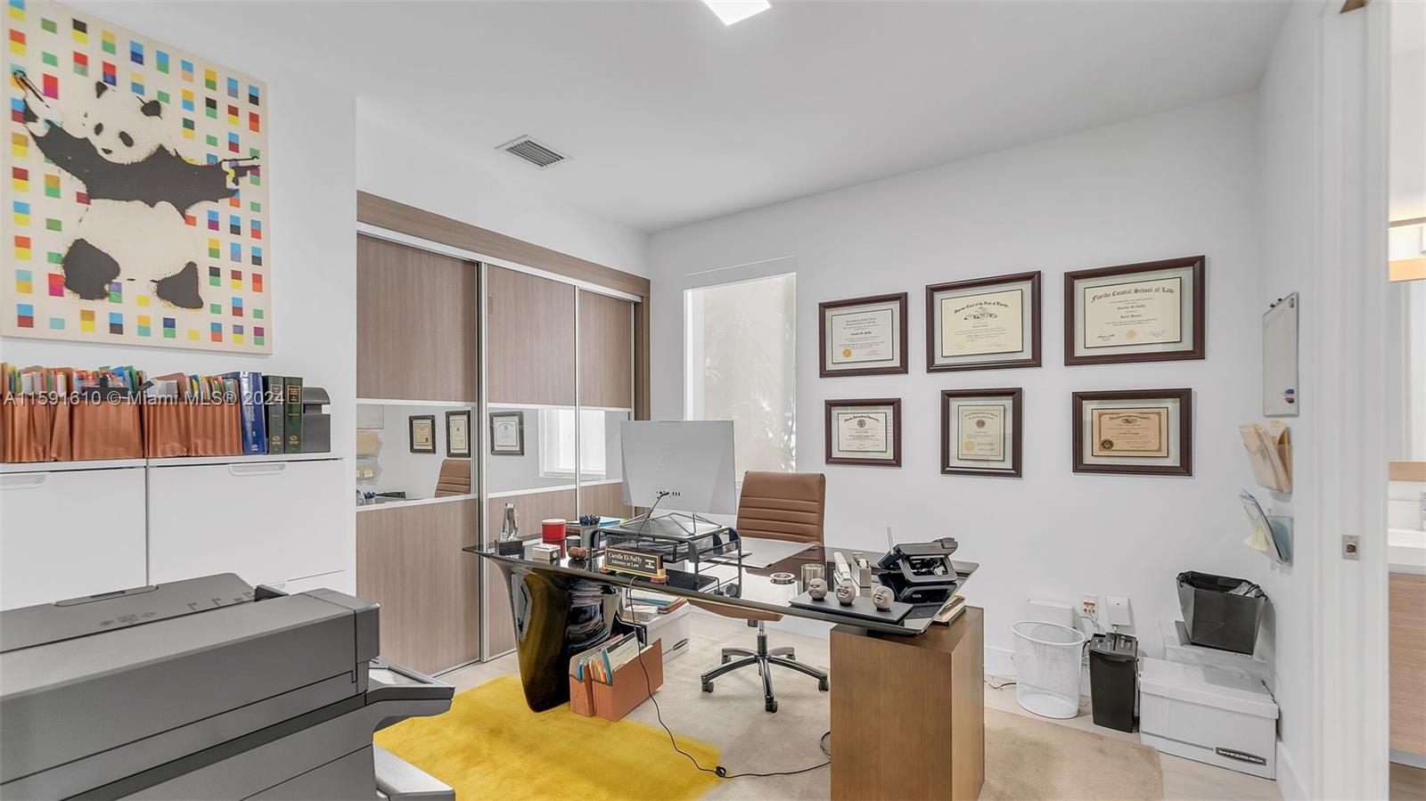 Miami, Florida 33133, United States, 4 Bedrooms Bedrooms, ,4 BathroomsBathrooms,Residential,Pending,57318