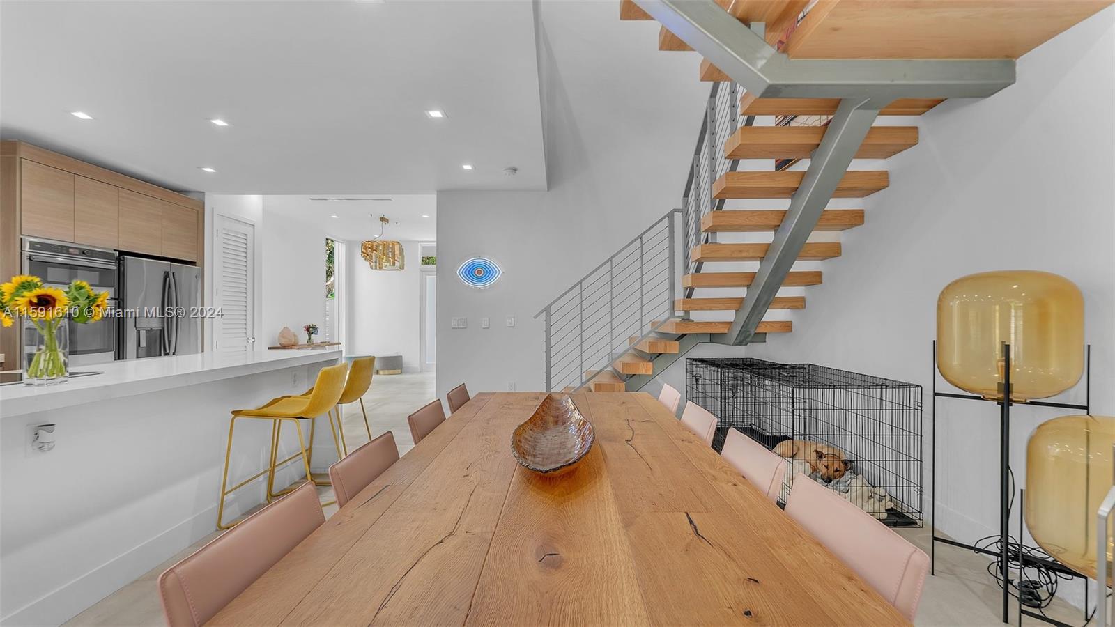 Miami, Florida 33133, United States, 4 Bedrooms Bedrooms, ,4 BathroomsBathrooms,Residential,Pending,57318