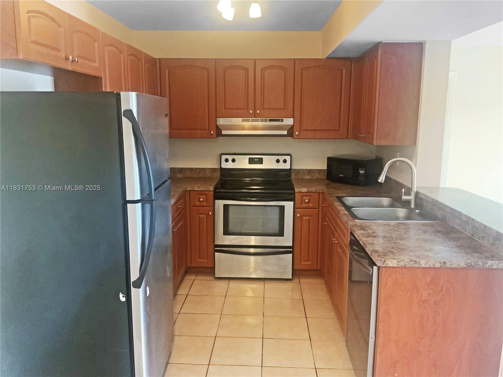 400 W Palm Cir W 206