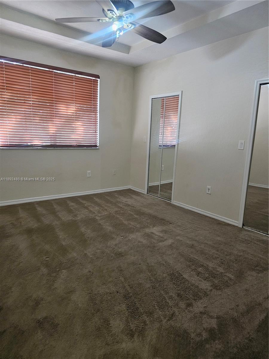 KENDALL BREEZE SOUTH - Residential Lease