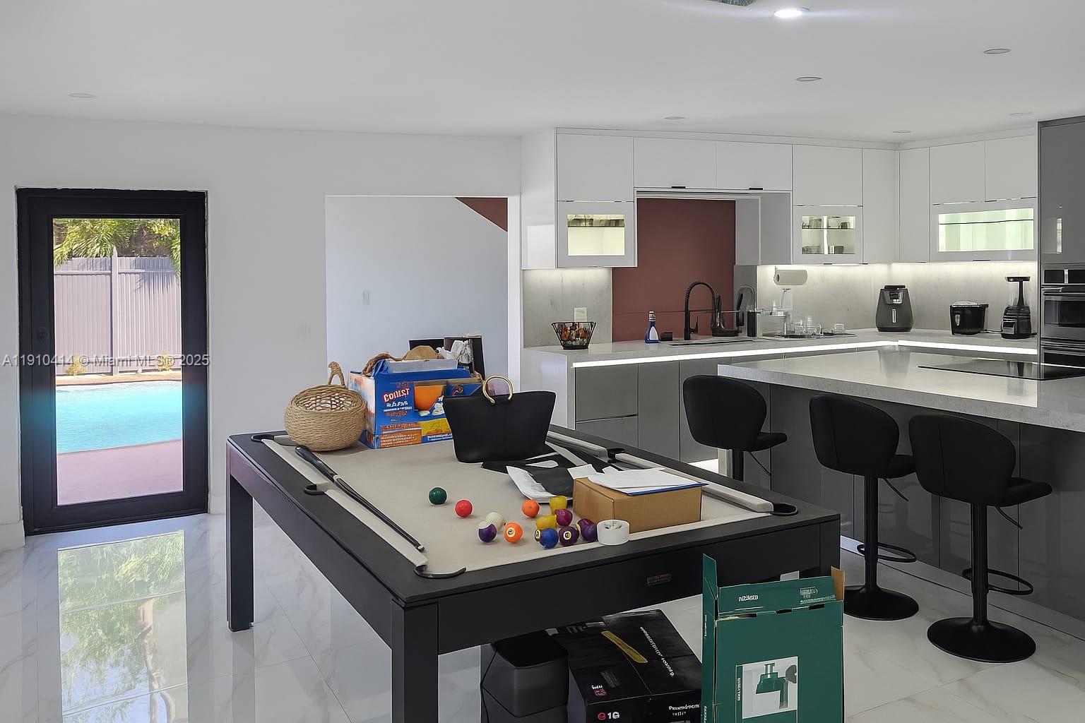 RAINBOW LAKES SECTION 2 - Residential Lease