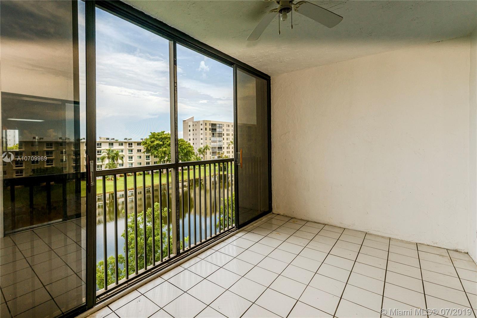 CYPRESS BEND 6 CONDO - Residential