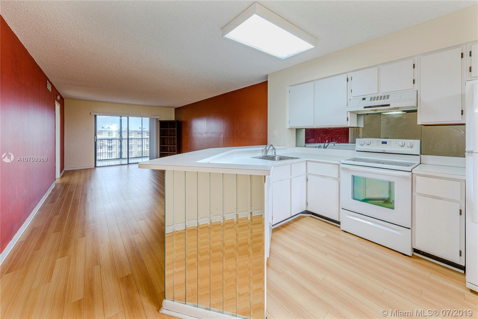 CYPRESS BEND 6 CONDO - Residential