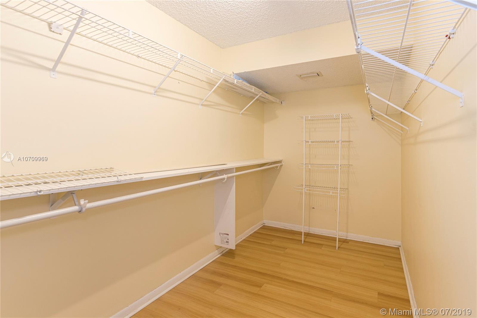 CYPRESS BEND 6 CONDO - Residential