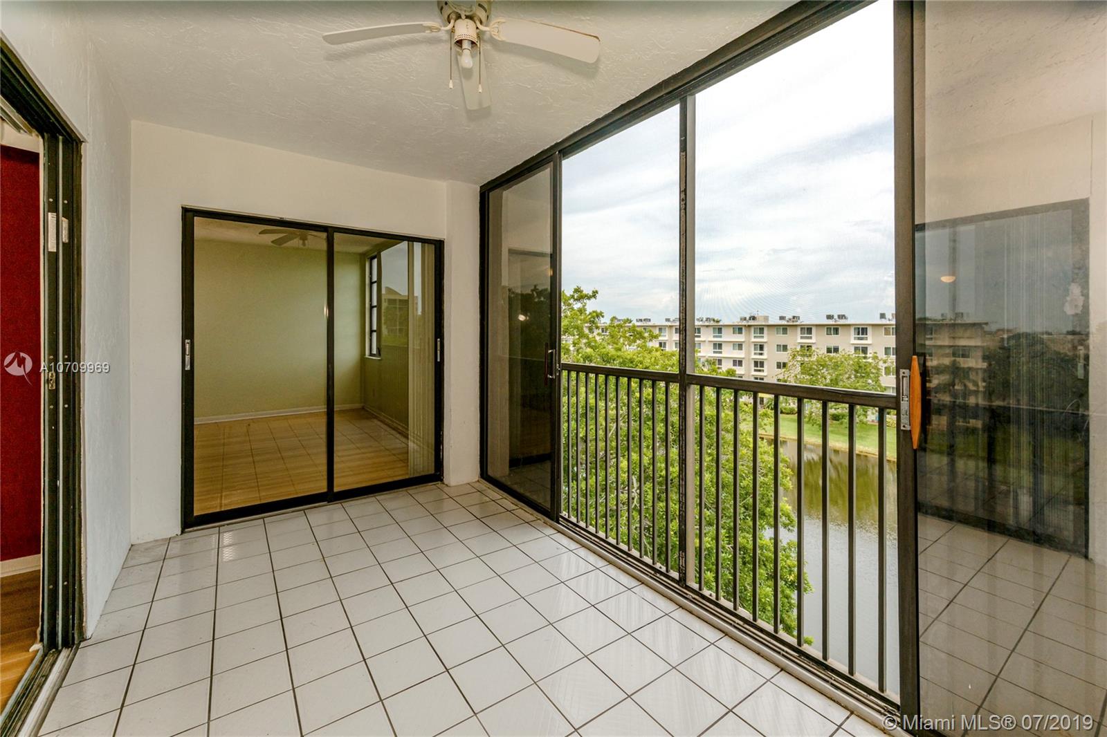 CYPRESS BEND 6 CONDO - Residential