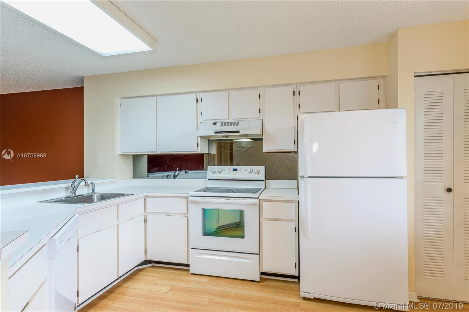 CYPRESS BEND 6 CONDO - Residential