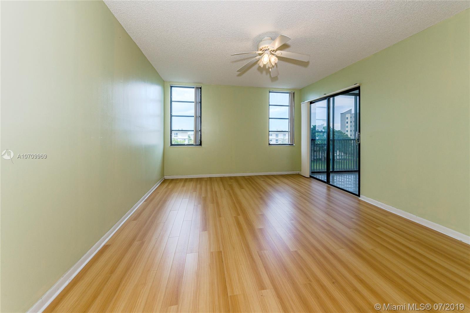 CYPRESS BEND 6 CONDO - Residential