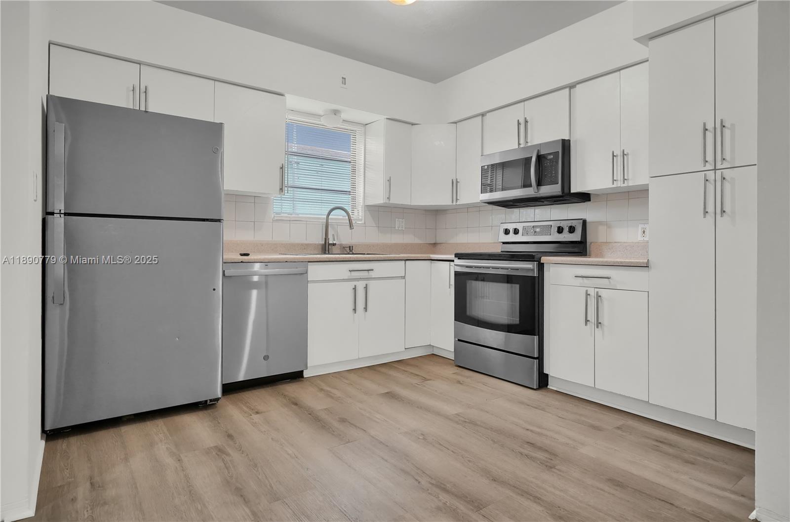 PRINCESS PARK - Residential Lease
