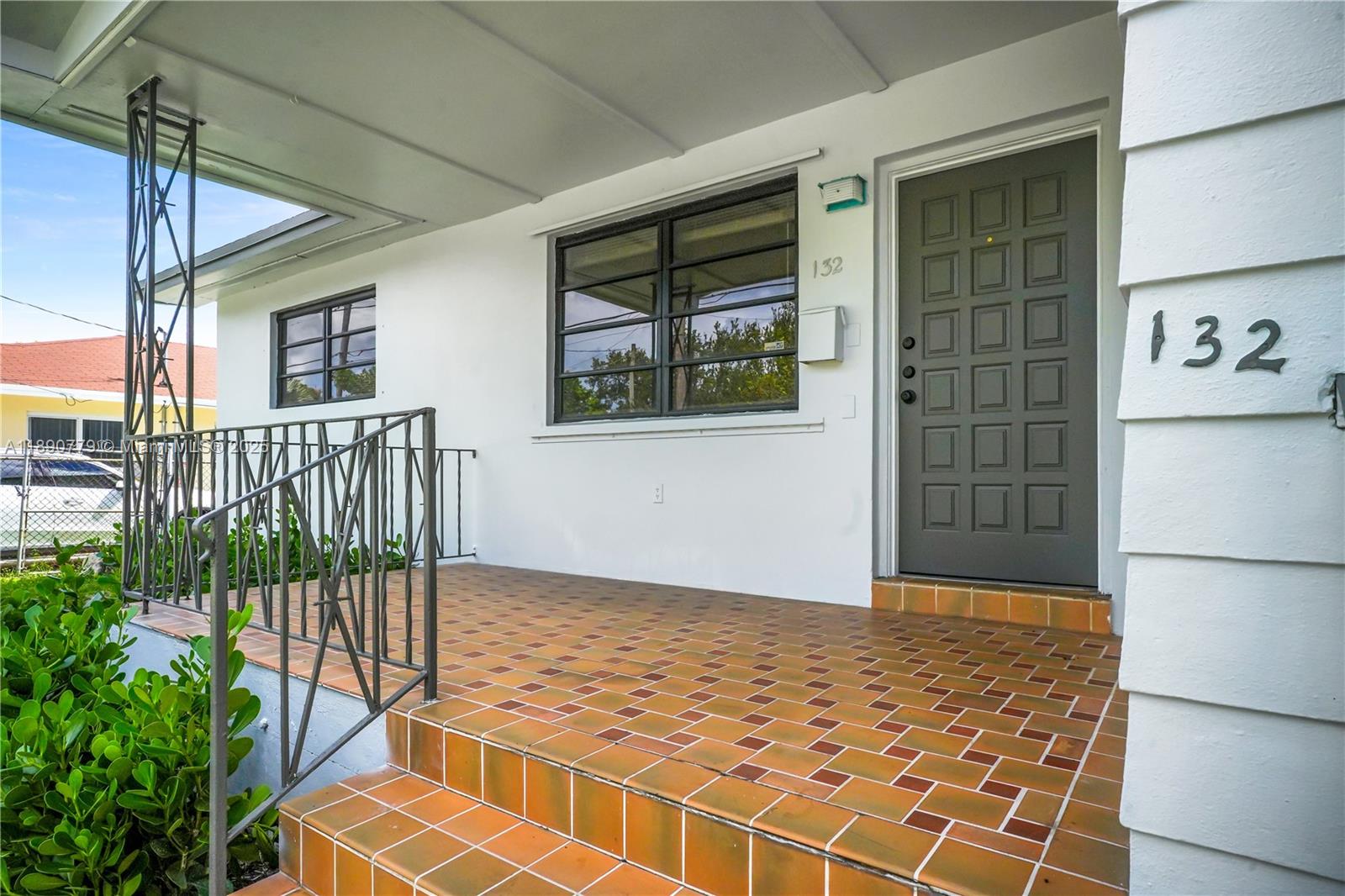 PRINCESS PARK - Residential Lease