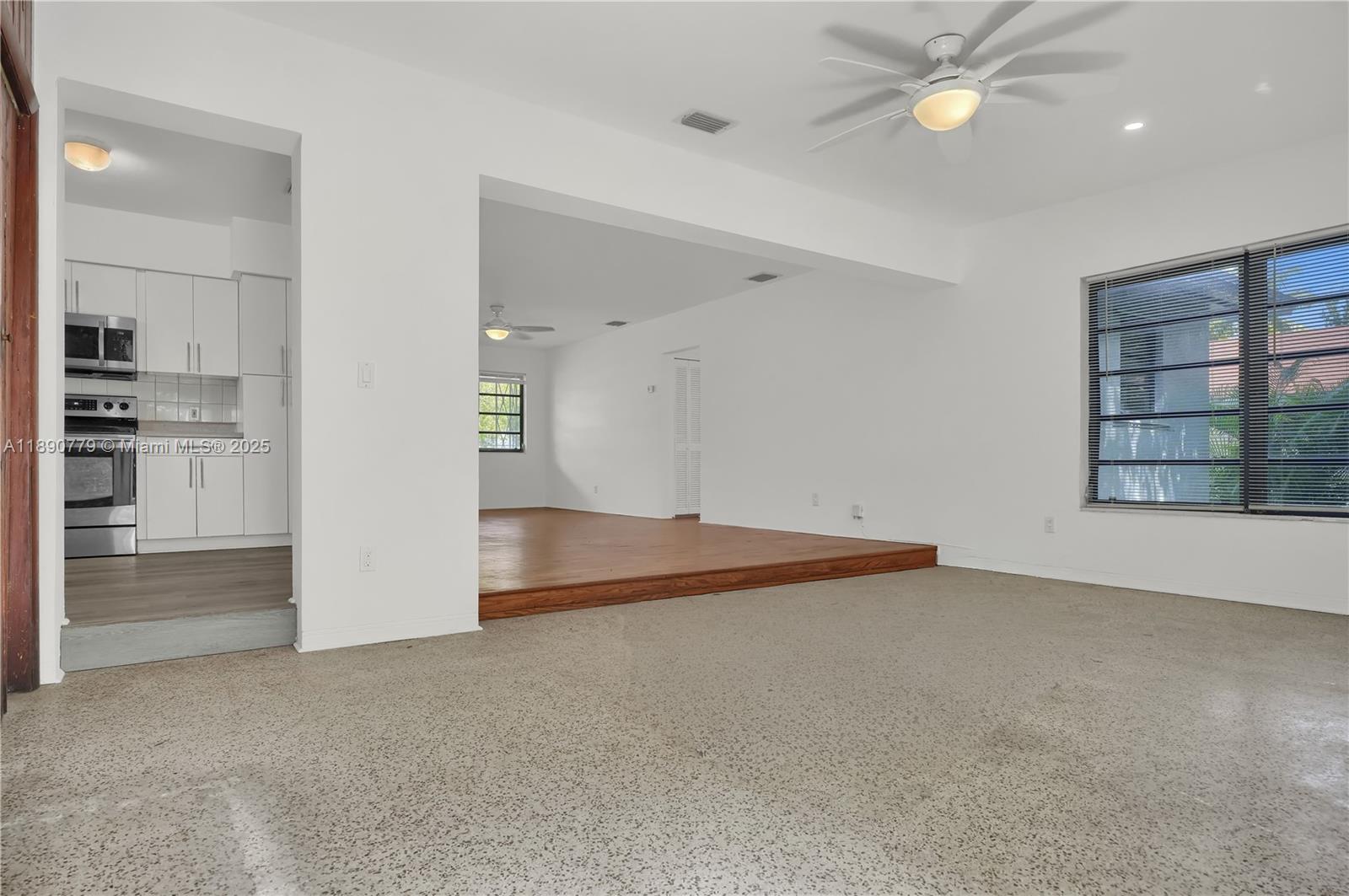 PRINCESS PARK - Residential Lease