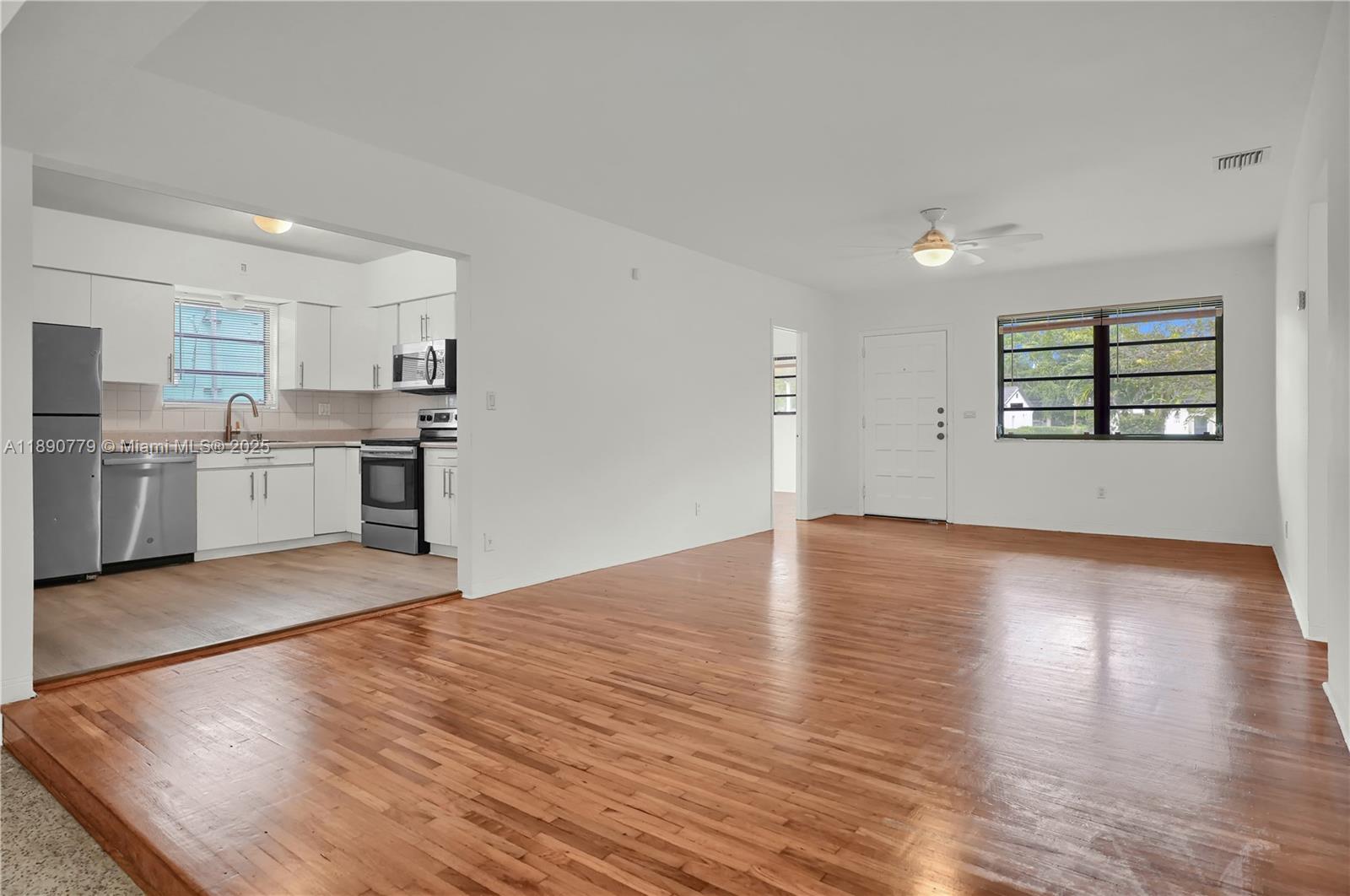 PRINCESS PARK - Residential Lease