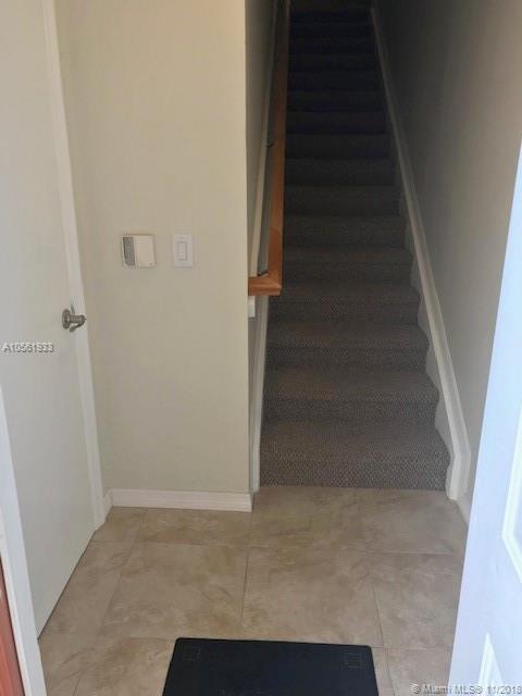 AVENTINE AT MIRAMAR BLDG - Residential Lease