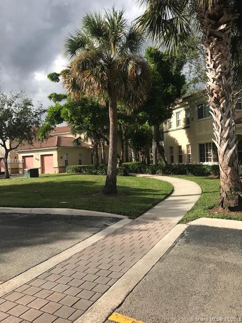 AVENTINE AT MIRAMAR BLDG - Residential Lease