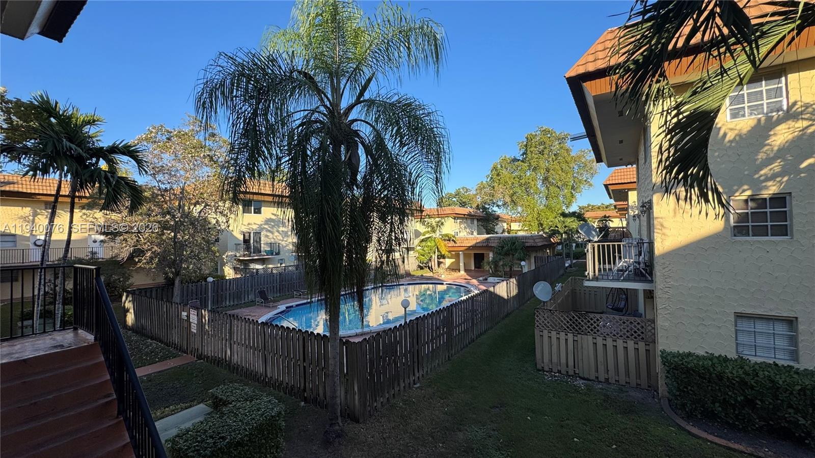 COURTYARDS AT KENDALL CON - Residential Lease