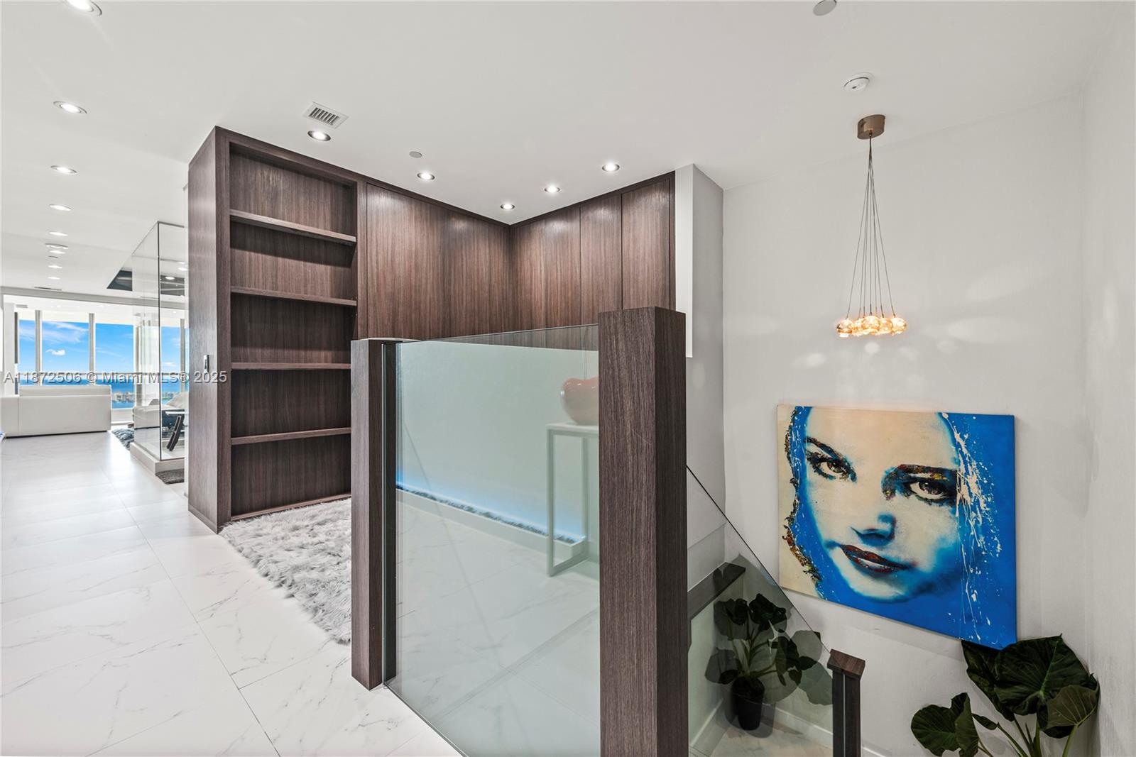 MARQUIS CONDO - Residential Lease