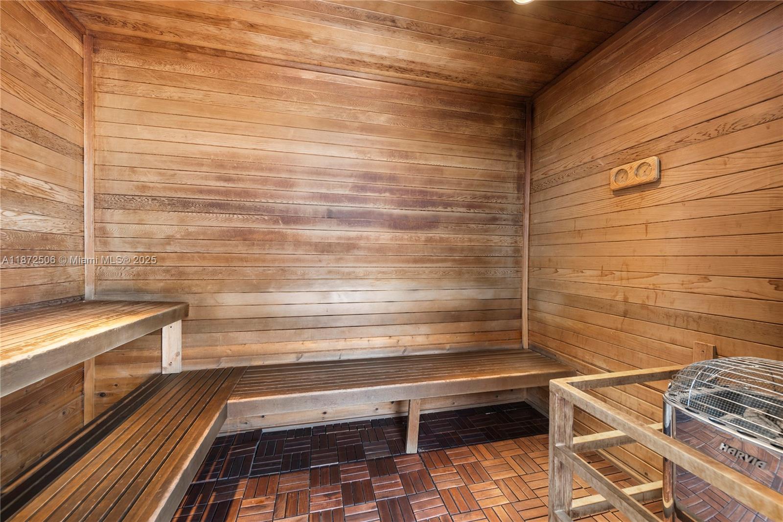 MARQUIS CONDO - Residential Lease