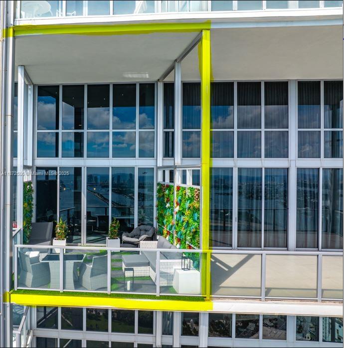 MARQUIS CONDO - Residential Lease