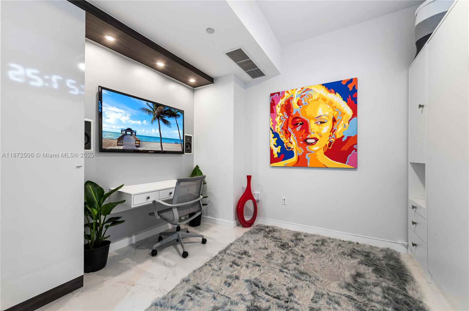 MARQUIS CONDO - Residential Lease