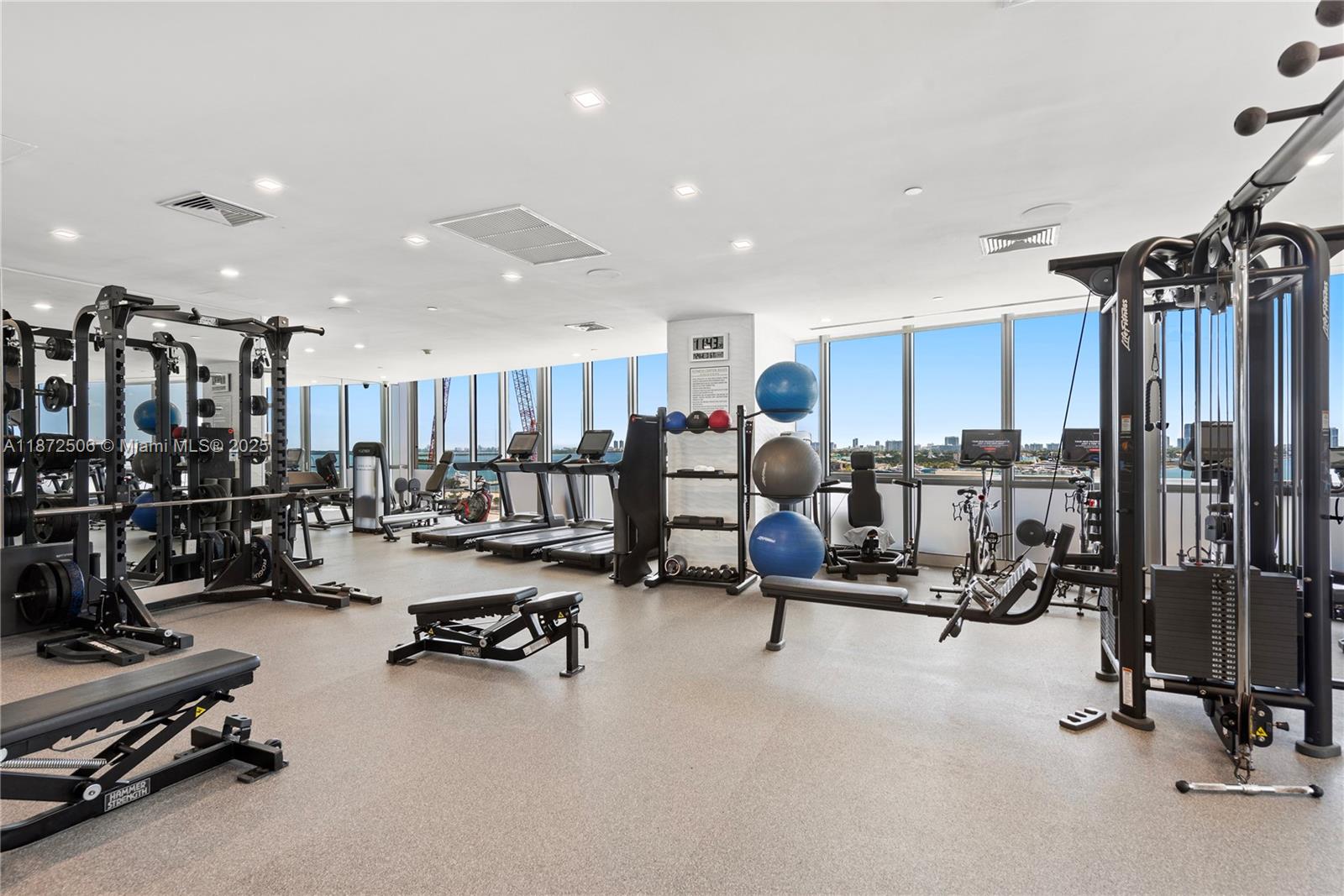 MARQUIS CONDO - Residential Lease