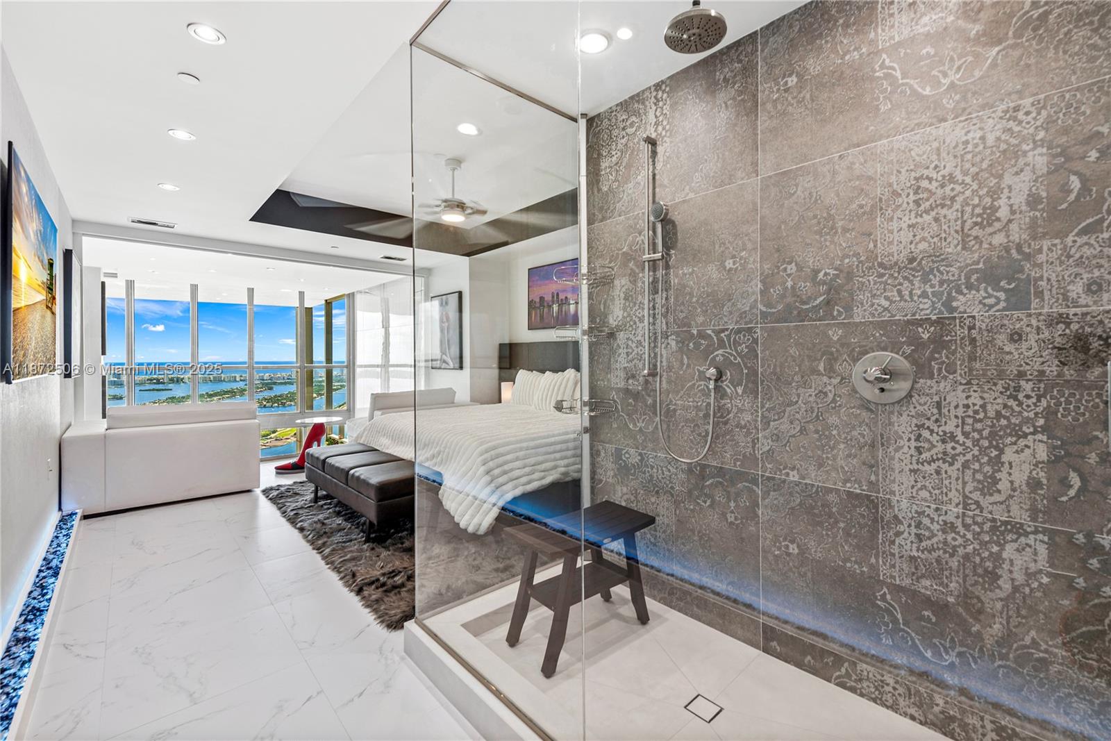 MARQUIS CONDO - Residential Lease