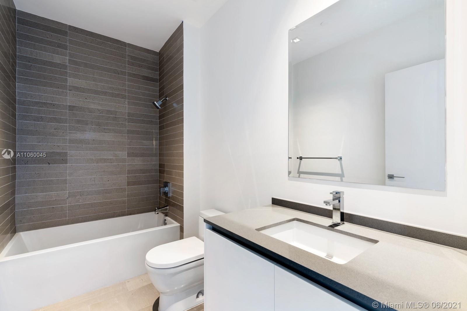 REACH CONDO - Residential