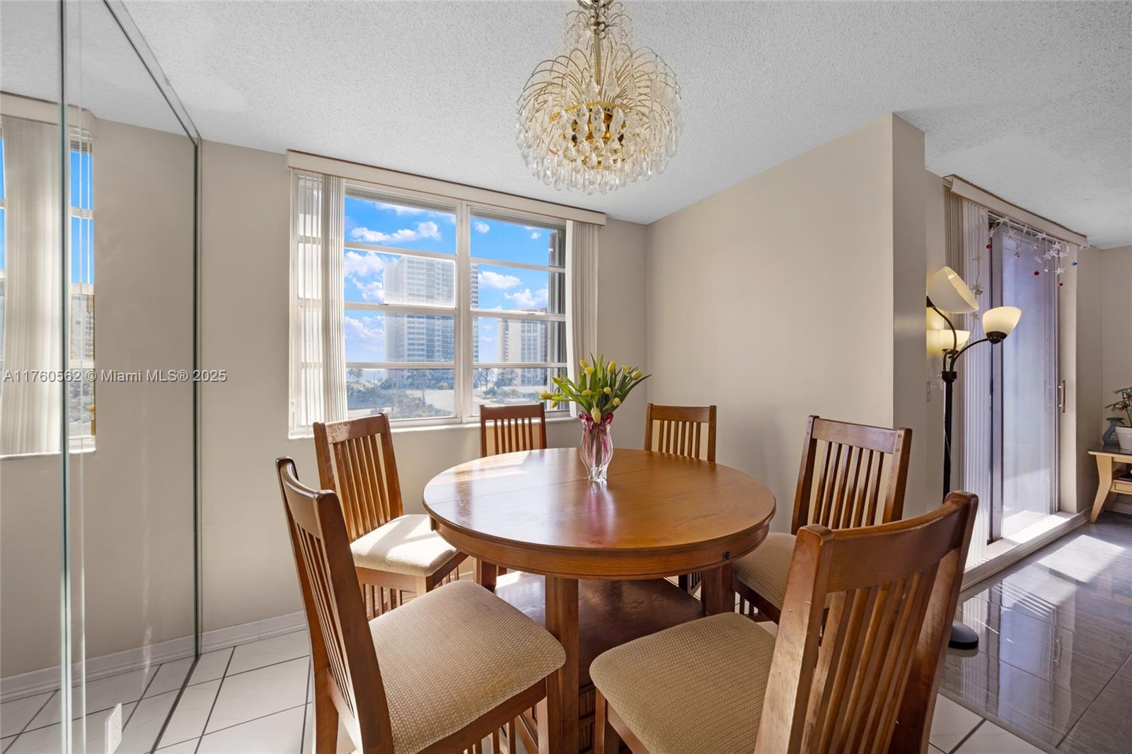 ASHLEIGH HOUSE CONDO - Residential