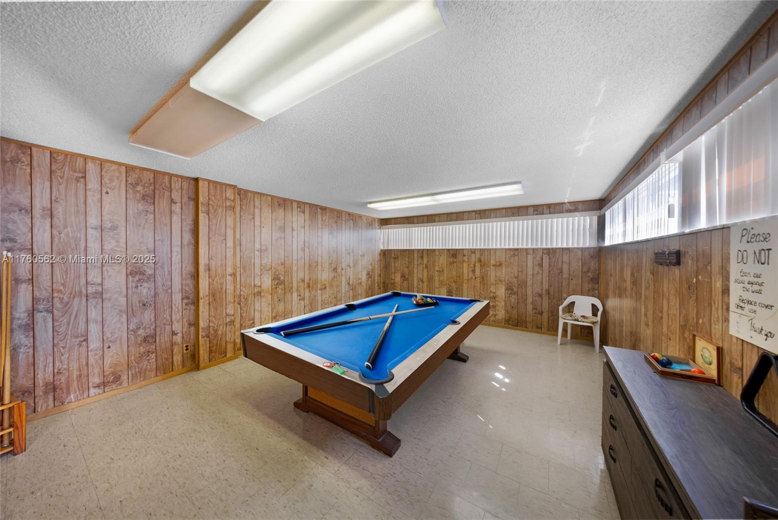 ASHLEIGH HOUSE CONDO - Residential