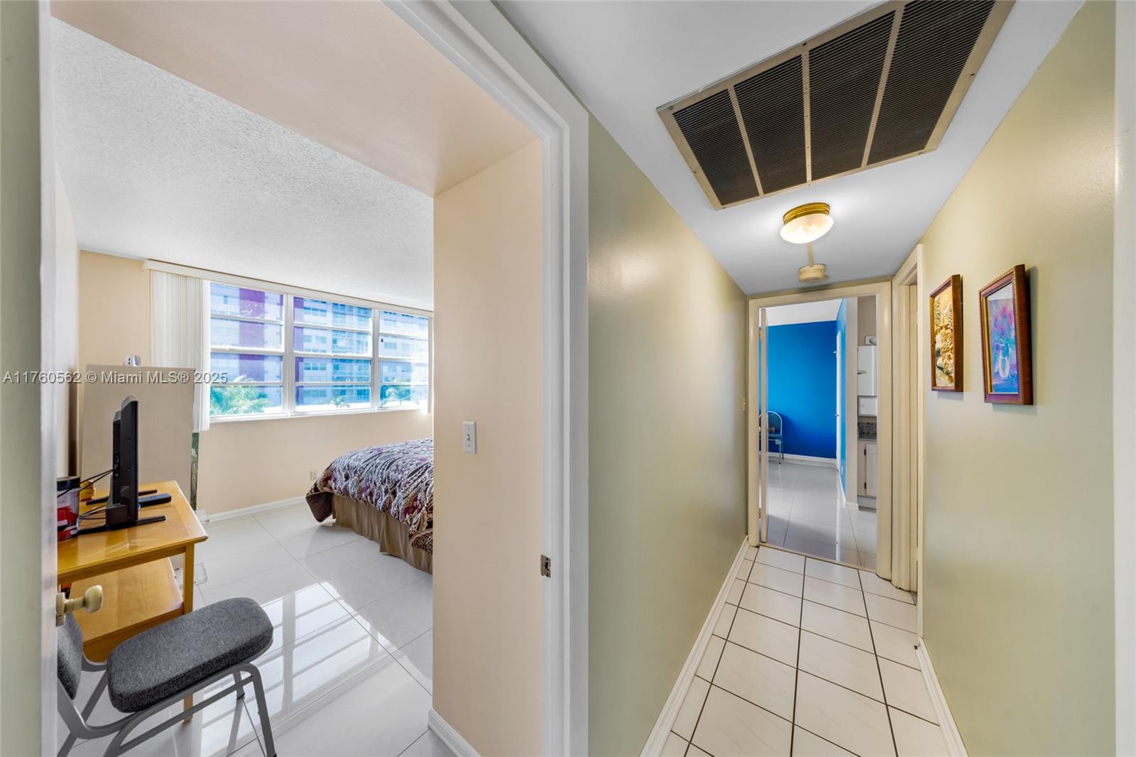 ASHLEIGH HOUSE CONDO - Residential