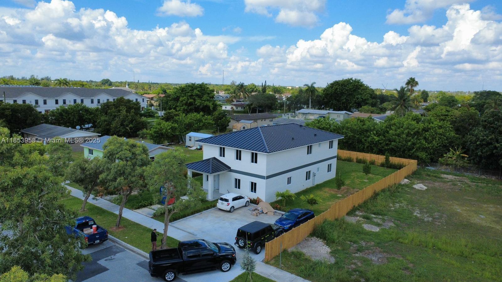 KING HOMESITES - Residential