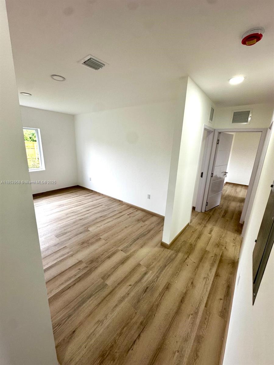 KING HOMESITES - Residential