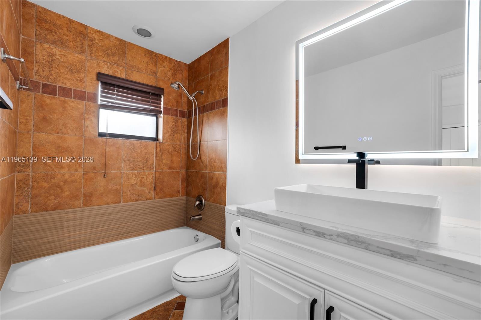 PINE RIDGE - Residential