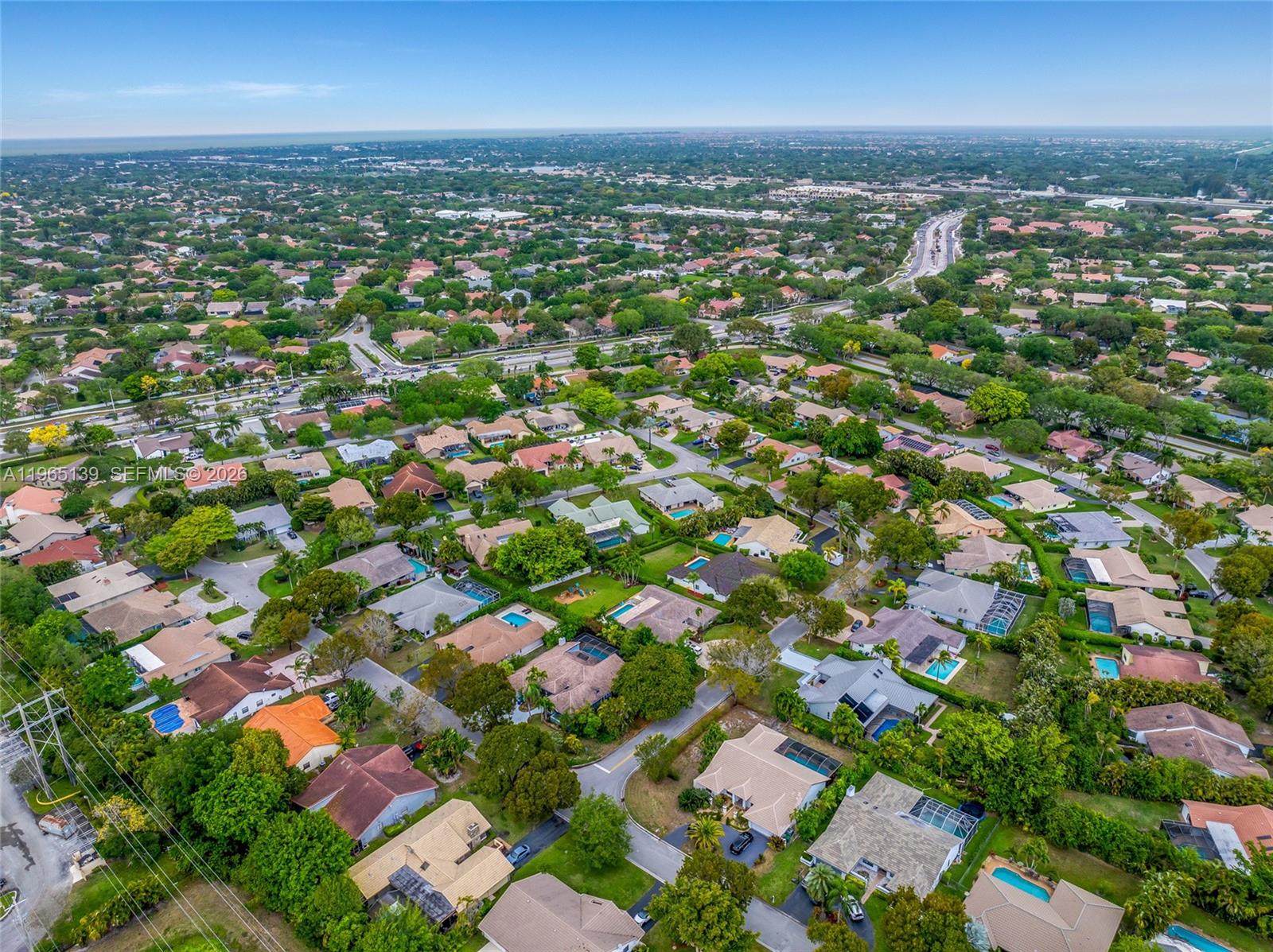 PINE RIDGE - Residential