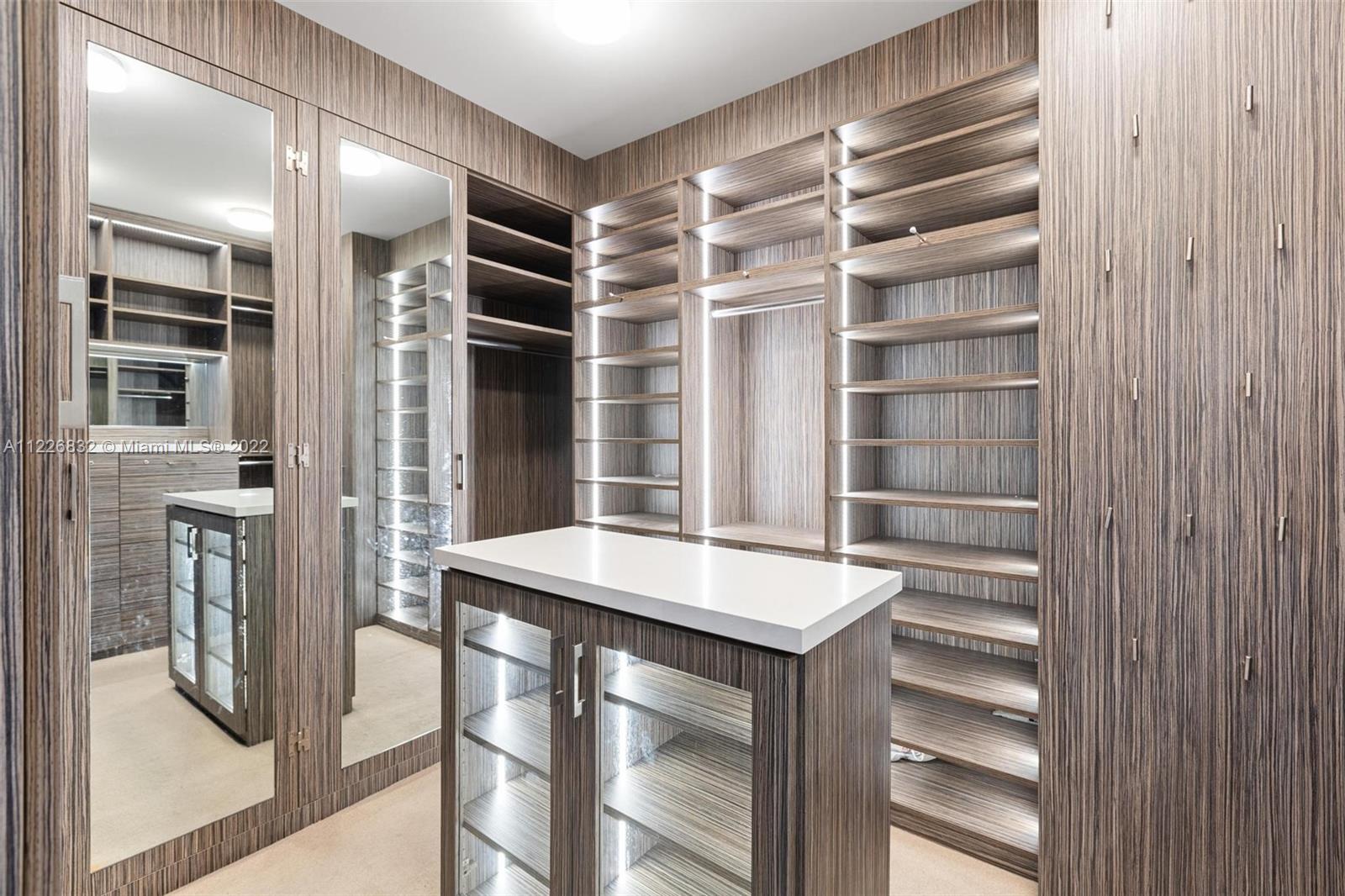 JADE RESIDENCES AT BRICKE - Residential