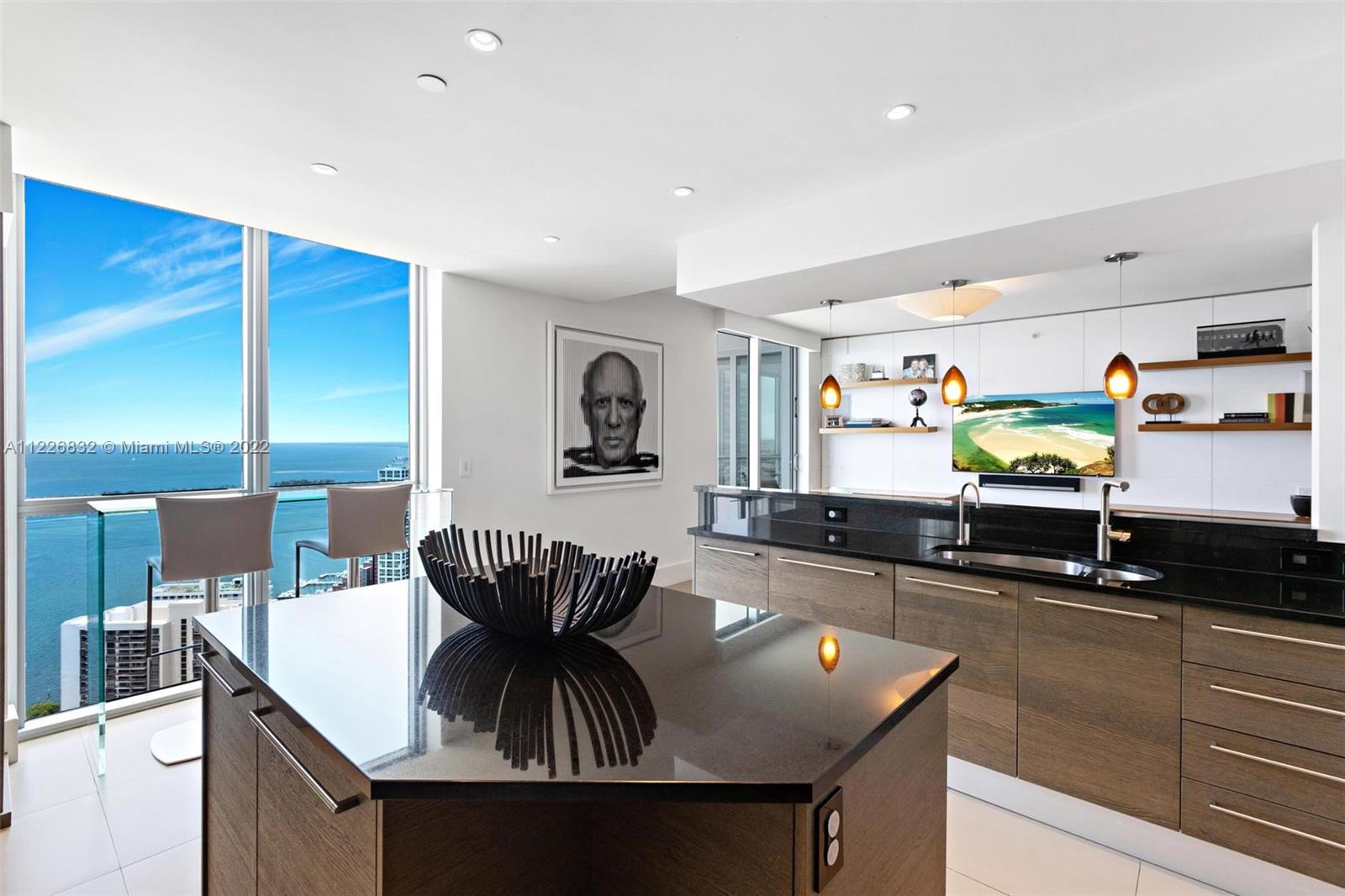 JADE RESIDENCES AT BRICKE - Residential