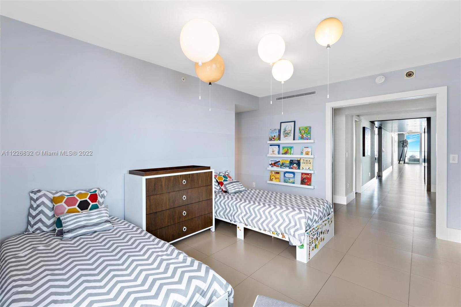 JADE RESIDENCES AT BRICKE - Residential