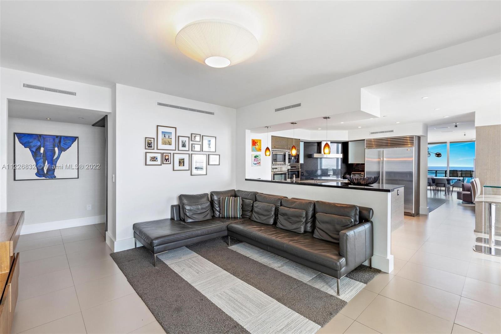 JADE RESIDENCES AT BRICKE - Residential