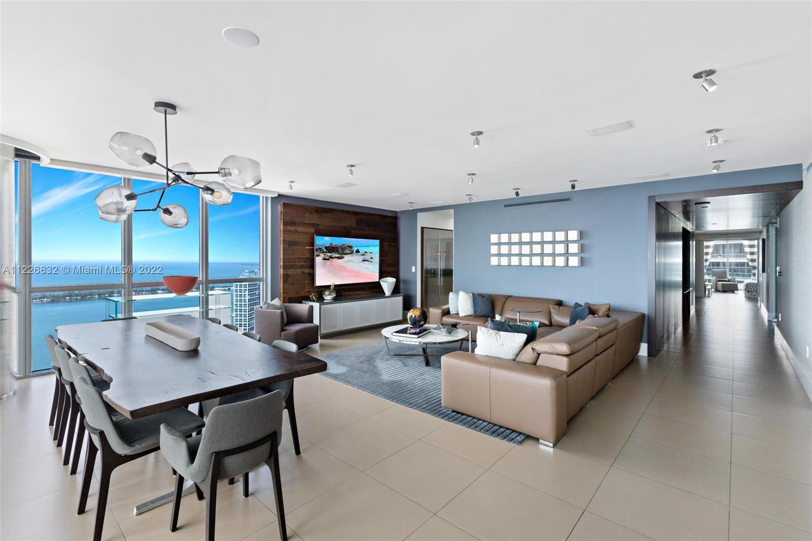 JADE RESIDENCES AT BRICKE - Residential