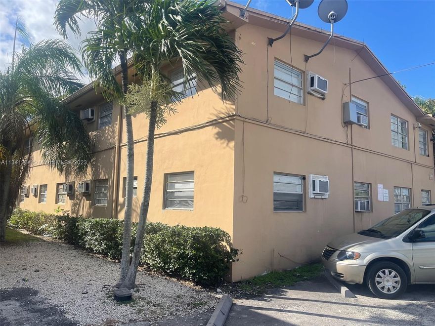 Located in close proximity to shopping, dining and Florida Keys. Great for first time home buyer and or investor.