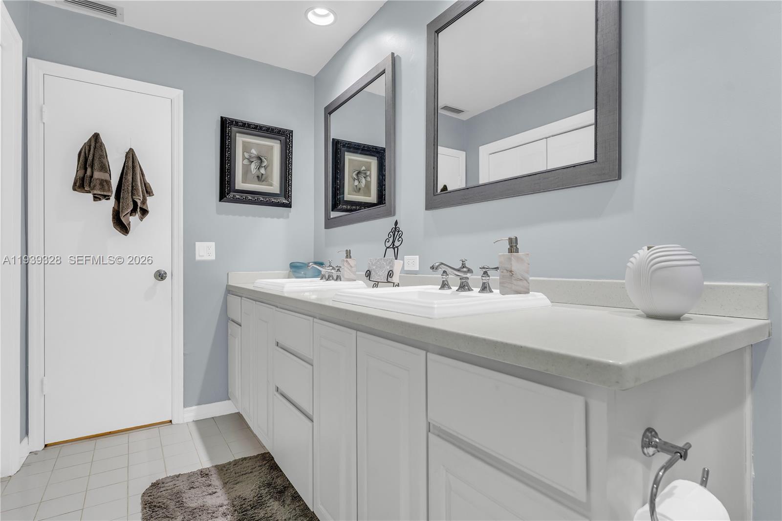 OLD CUTLER OAKS SOUTH - Residential