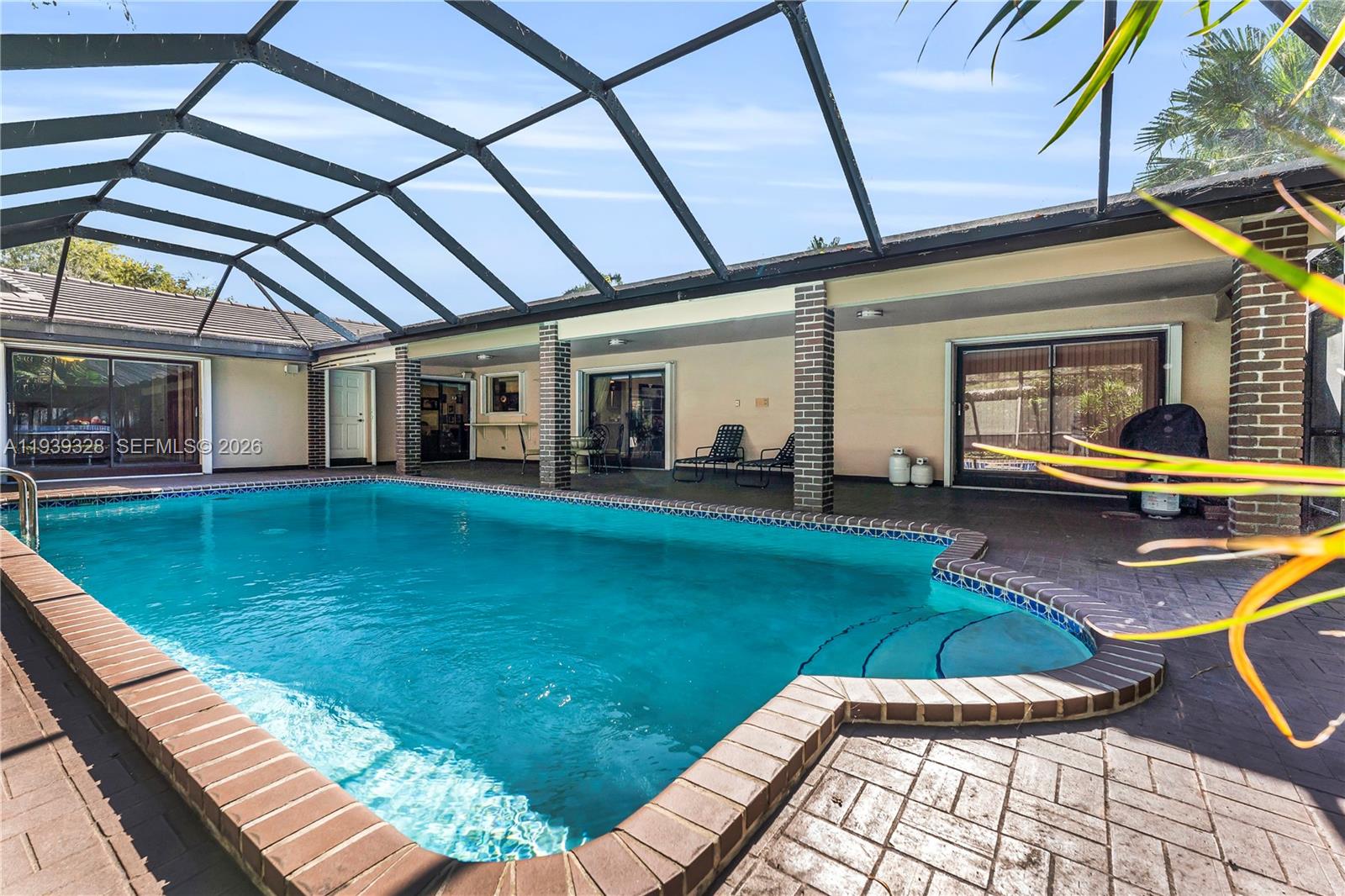 OLD CUTLER OAKS SOUTH - Residential