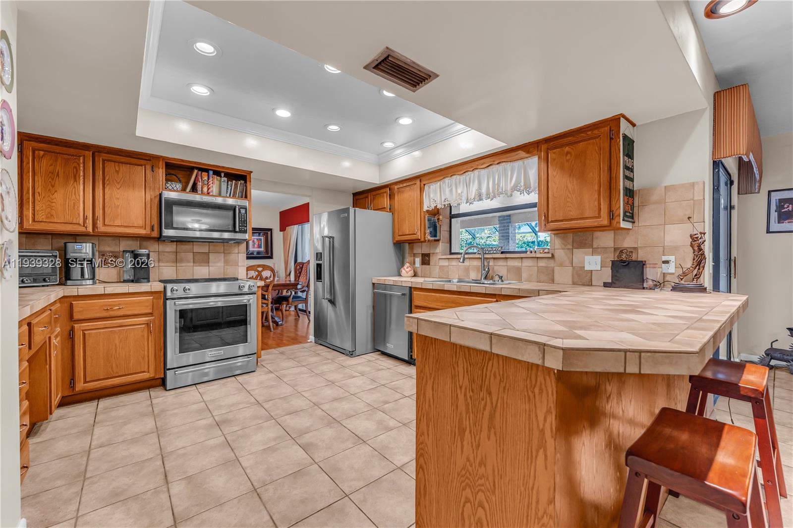 OLD CUTLER OAKS SOUTH - Residential