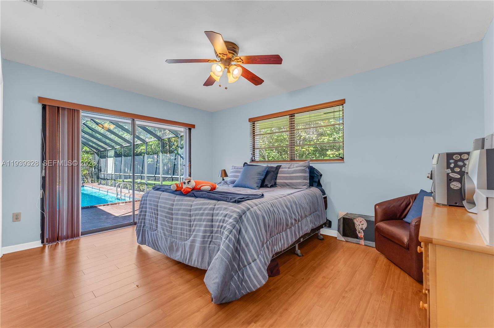 OLD CUTLER OAKS SOUTH - Residential